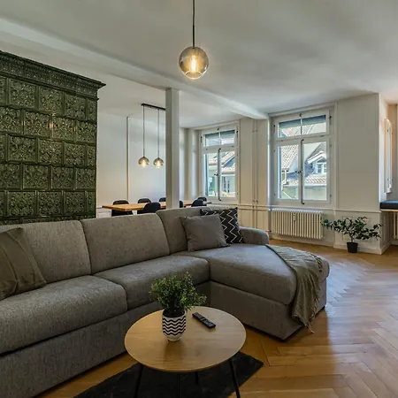 Apartment Historische Im Herzen Der Thuner Altstadt Thun