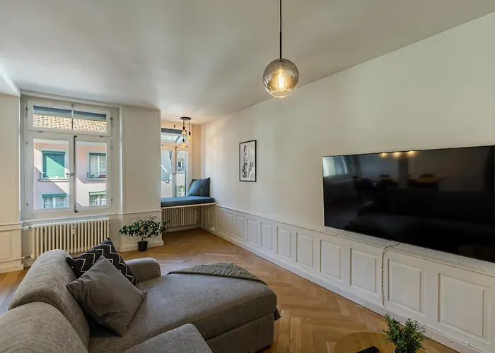 Historische Im Herzen Der Thuner Altstadt Lejlighed *