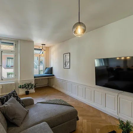 Historische Im Herzen Der Thuner Altstadt Lägenhet *